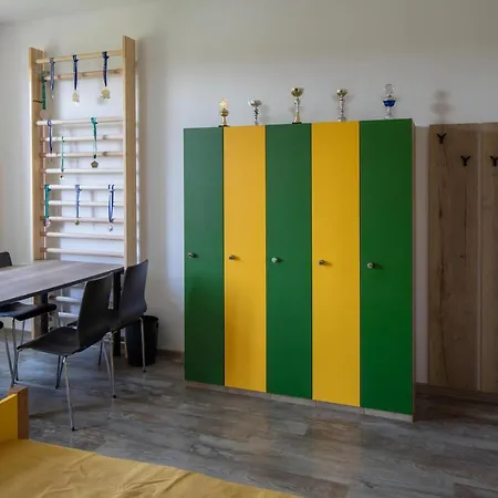 酒店 Gaestehaus - Alte Schule Gohlis