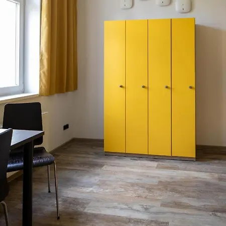 Gaestehaus - Alte Schule Gohlis Ξενοδοχείο *