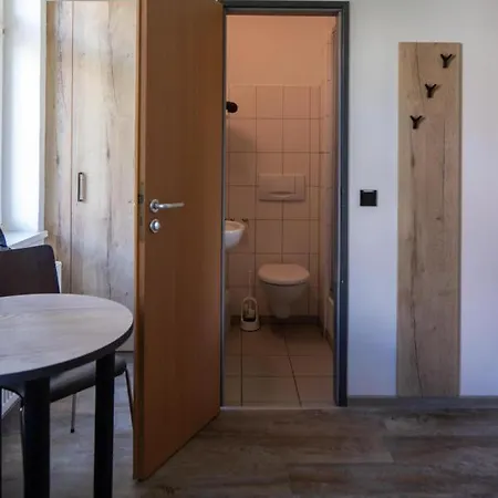 Gaestehaus - Alte Schule Gohlis فندق دريسدن