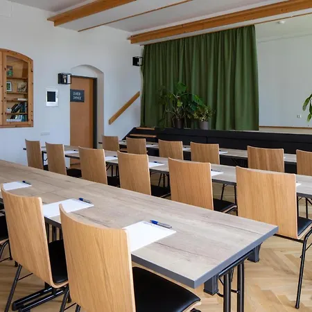 Gaestehaus - Alte Schule Gohlis 酒店 *