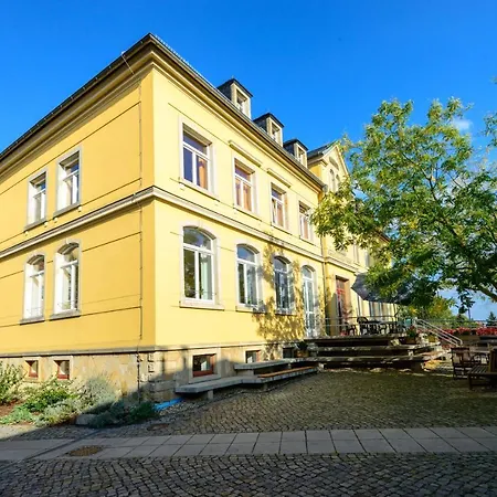 Gaestehaus - Alte Schule Gohlis * 德累斯顿