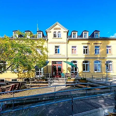 Gaestehaus - Alte Schule Gohlis ドレスデン