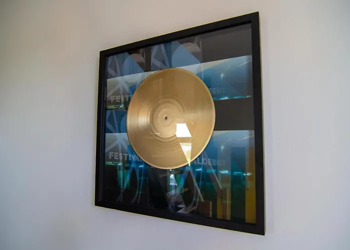 Hotel Gaestehaus - Alte Schule Gohlis *