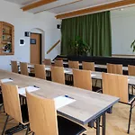 Gaestehaus - Alte Schule Gohlis Hotel *