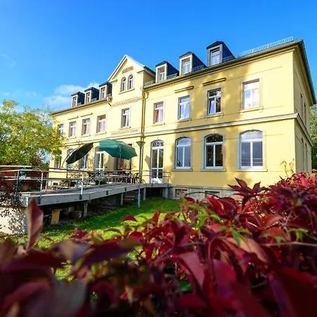 Gaestehaus - Alte Schule Gohlis Otel *